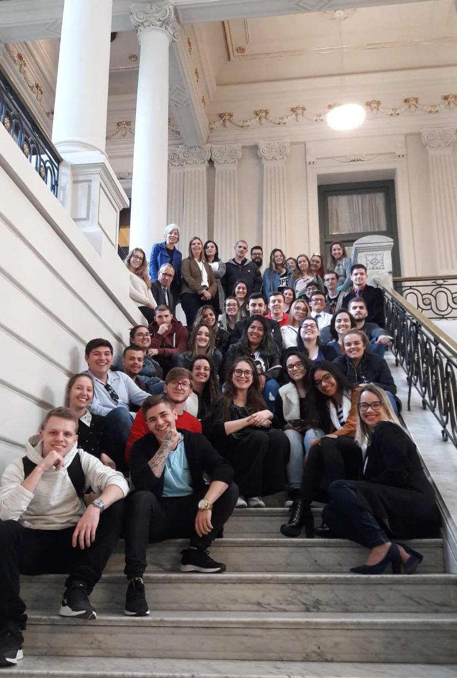Estudiantes y Docentes de Brasil visitan la Facultad de Derecho