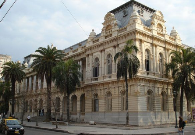 Universidad Nacional de Rosario, (UNR), Argentina.