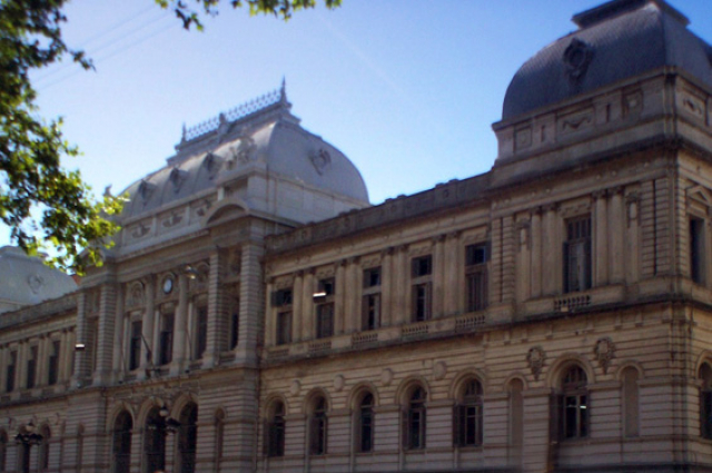 Facultad de Derecho