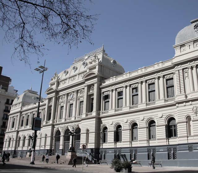 Fachada Facultad