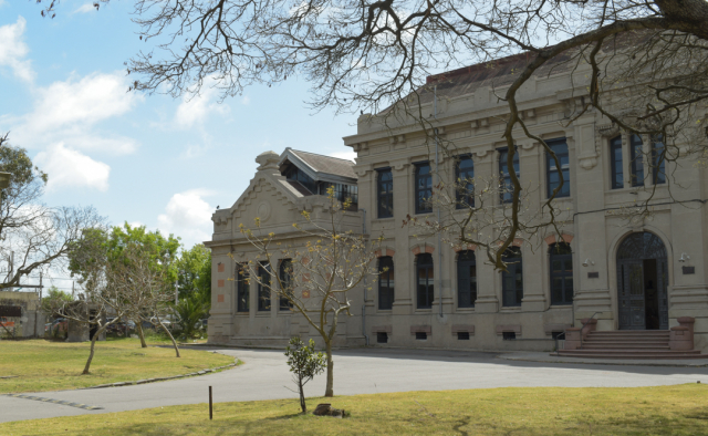 Campus "Luisi Janicki: pioneras universitarias"
