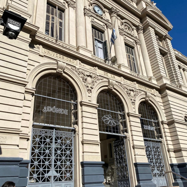 Fachada udelar